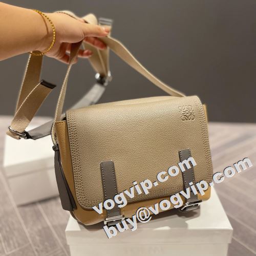 ロエベコピー 今買い◎得 ショルダーバッグ 2022 高級感ある LOEWEコピー ハンドバッグ