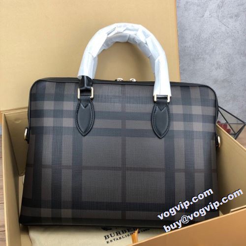 バーバリー BURBERRY 日本未入荷モデル 2022 37x27cm バーバリーブランド 偽物 通販 ビジネスバッグ シンプルな外観