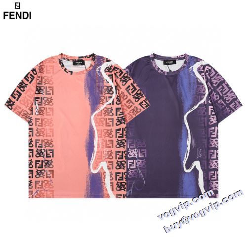 ブランドスーパーコピー 22春夏に最も需要のある フェンディ FENDI 半袖Tシャツ カッコいい印象を付ける 2色可選