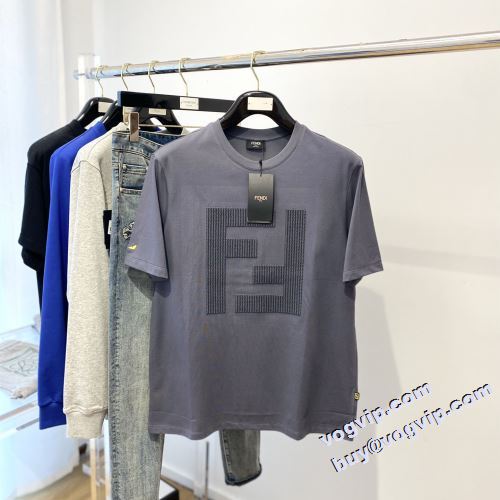 2022 人目を惹くデザイン フェンディ ブランドスーパーコピーFENDI 半袖Tシャツ 2色可選 優しいフィット感