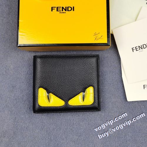 コピー ブランド お洒落に魅せる 2022秋冬 フェンディ FENDI 二つ折り財布 メンズ財布 紙幣入れ