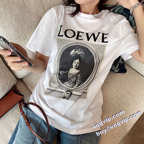 ロエベ LOEWEコピーブランド 2022 半袖Tシャツ 2色可選 実用性に溢れるアイテム