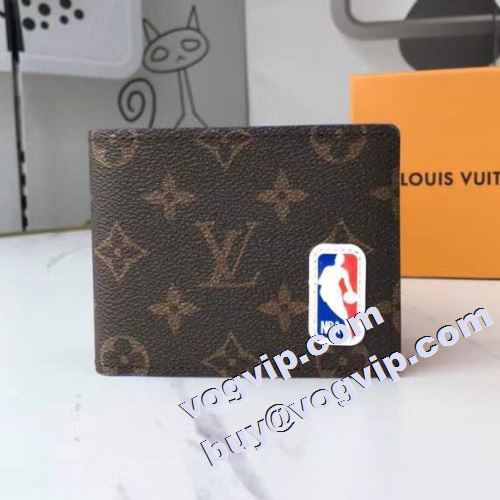 耐久性に優れ 2022 ルイ ヴィトンコピー メンズ財布 LOUIS VUITTON 二つ折り財布 セレブ愛用の超人気商品 2色可選