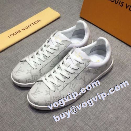 ルイ ヴィトン LOUIS VUITTON ～希少 2022最新入荷 カジュアルシューズ スニーカー 脱ぎ履きしやすい ルイ ヴィトンスーパーコピー 激安