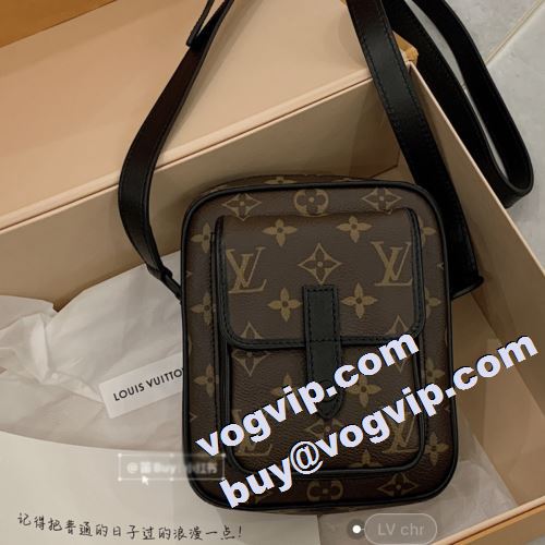 2022 柔らかな質感 ルイ ヴィトン LOUIS VUITTON lv christopher 斜め掛けバッグ 偽物ブランド 利便性に優れ