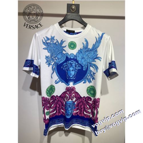 ヴェルサーチスーパーコピー 2022秋冬 超目玉 通気性抜群 ヴェルサーチ VERSACE 半袖Tシャツ 2色可選