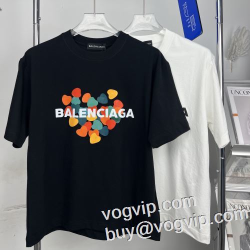 ブランド コピー 洗練を十分に演出する 2023春夏モデル バレンシアガ BALENCIAGA 半袖Tシャツ 2色可選 優しいフィット感