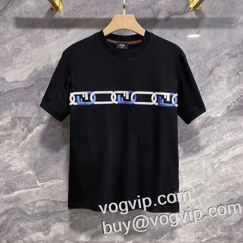 芸能人に愛用者続出 フェンディ FENDI 2023 半袖Tシャツ 2色可選 肌に馴染みやすい ブランド 偽物 通販