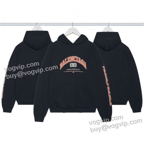 品質保証得価 バレンシアガ BALENCIAGA パーカー 偽物ブランド 軽量素材で仕立てた快適な着心地