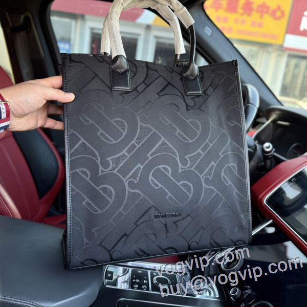 バーバリー BURBERRY 2024数量限定セール トートバッグ スーパーコピー n級品 特別人気感謝SALE