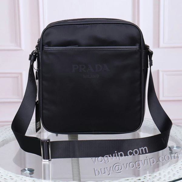 プラダ PRADA ブランドコピー ショルダーバッグ 斜め掛けバッグ 2024高級品 通販 首胸ロゴ