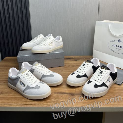 雑誌掲載アイテム  プラダ PRADA ブランドコピー スニーカー カジュアルシューズ 3色可選 おすすめ 人気 ショッピング ウォーキング ジョギング スポーツ 運動 ファッション 2024爆買い新作登場