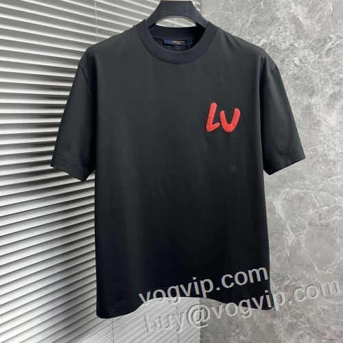 ブランドコピー専門店 耐久性のある 半袖Tシャツ 生地感も汗抜け感良い印象 2色可選 ルイ ヴィトン LOUIS VUITTON 2024品質保証大人気