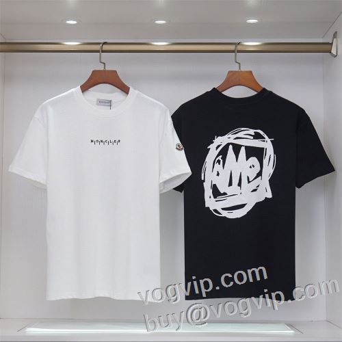 重宝するアイテム モンクレールブランド コピー 半袖Tシャツ 2色可選 MONCLER 2024お得格安 サマー おしゃれ 白Tシャツ