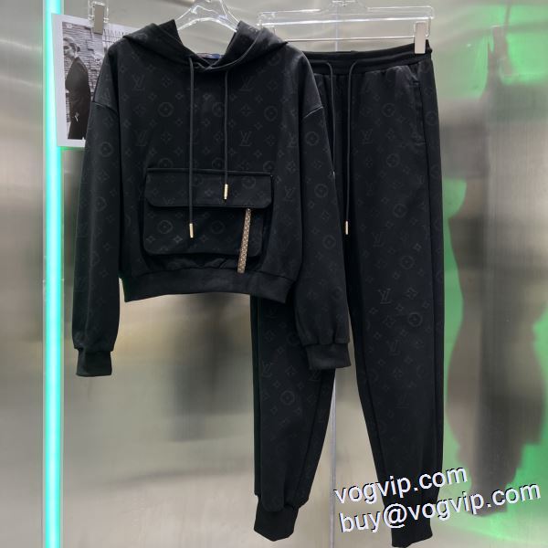 シックスタイルに活躍 ジャージセット 上下セット ルイ ヴィトンブランド 偽物 通販 2024激安大特価格安 レディース 2色可選