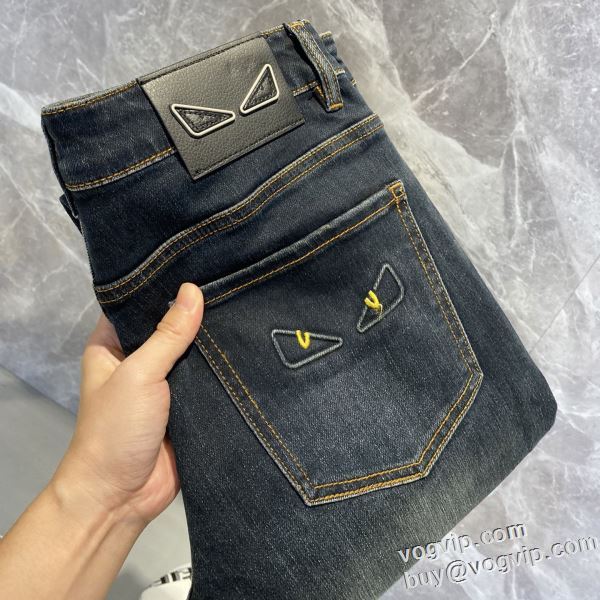 2024 HOT100%新品 ジーンズ 特徴的な形 着心地抜群 フェンディ FENDIコピー ブランド