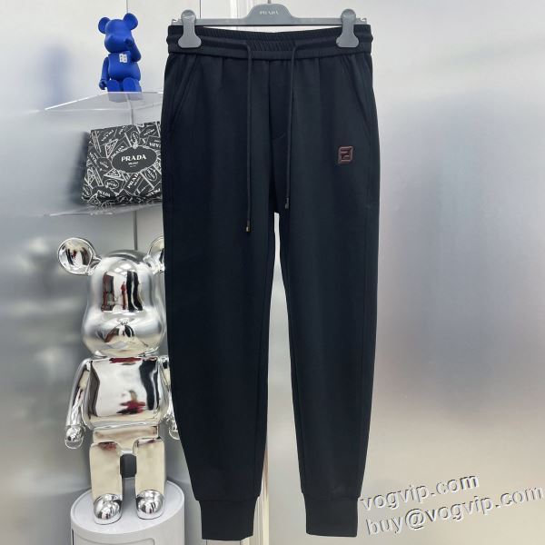 スエットパンツ バランス良い 秋のお出かけに最適 フェンディ コピー商品 2024海外販売