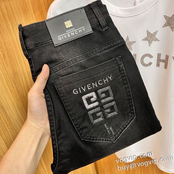 人気商品登場 ジバンシィ ジーンズ GIVENCHYブランド コピー 2024新款 一味違うデニム