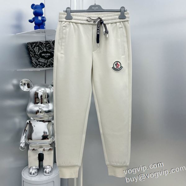 スエットパンツ 窮屈感はゼロ モンクレール コピー商品 上品な輝きを放つ形 2024赤字超特価豊富な