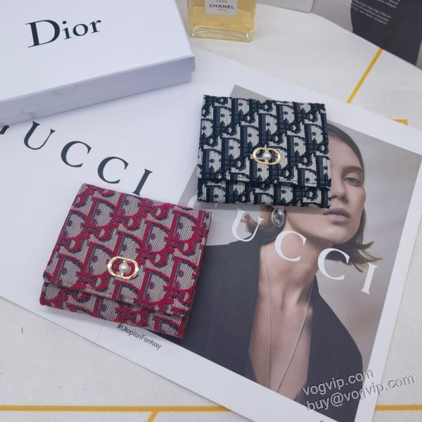 大人気再登場 ディオール DIOR 三つ折り財布 ミニ財布 2色可選 ブランドコピー代引き専門店 2024割引セール