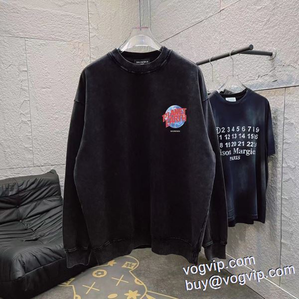 プルオーバーパーカー 厚手の生地 2色可選 バレンシアガ BALENCIAGAブランド コピー 販売 2024店舗で人気満点 人気新品★超特価★