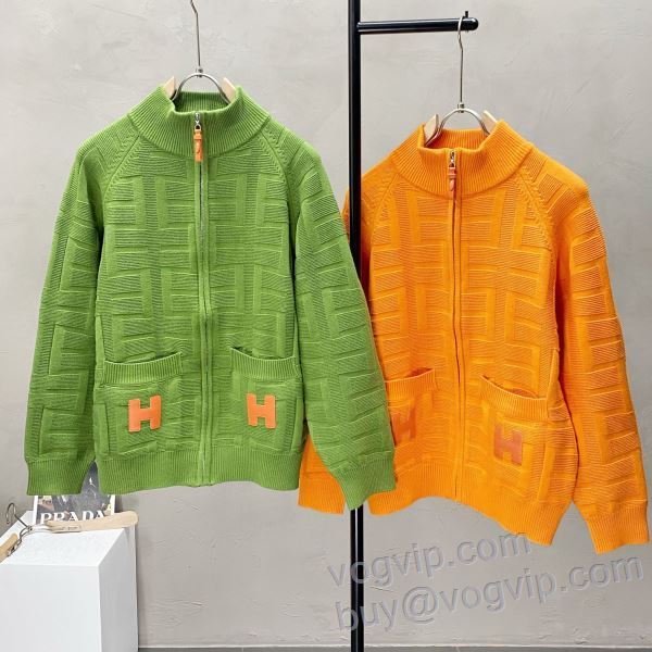 存在感◎ エルメス HERMESブランド 偽物 通販 2024爆買い大人気 ニット セーター 2色可選 程よい厚みとさらりと優しい着心地なので秋から冬