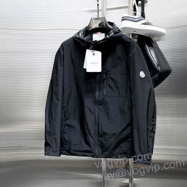 モンクレール MONCLERブランドコピー 2024新作登場 ブルゾン 春 薄手 登山ウェア 秋新作 上品に着こなせ