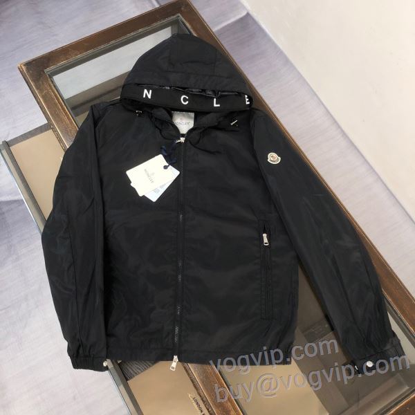 争奪戦必至 ブルゾン ダスターコート モンクレール MONCLER 2024新作登場 重さを感じず ブランドコピー代引き専門店