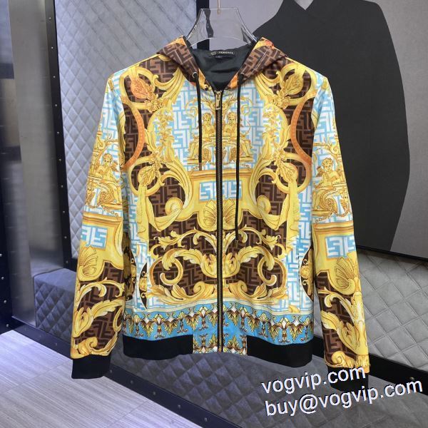 2024大特価！ シックスタイルに活躍 ブランドコピー激安販売屋 ヴェルサーチ VERSACE  ブルゾン 肌触りの良い柔らかな質感