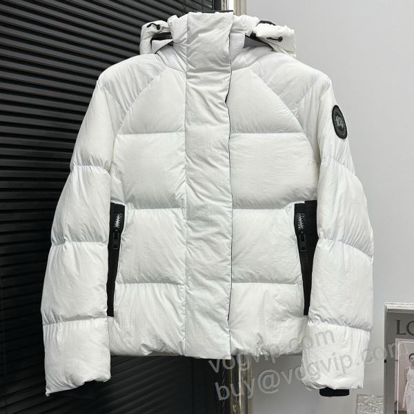 カナダグースブランドスーパーコピー MEN010 2025数量限定定番人気 メンズ ダウンジャケット 保湿性の向上