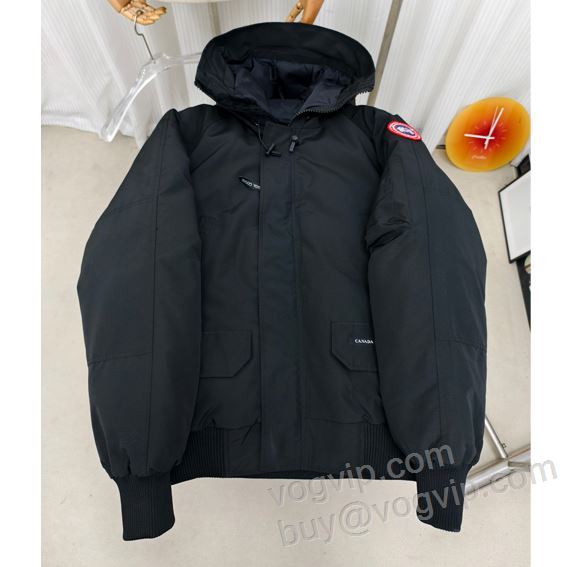 2025割引セール カナダグースブランド 偽物 通販 MEN045 メンズ ダウンジャケット 4色可選