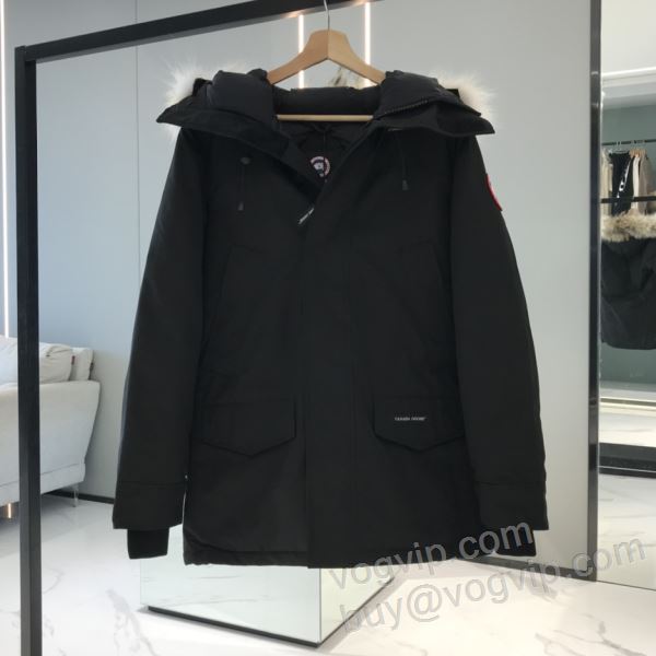 カナダグーススーパーコピー 激安 MEN046 2025割引セール メンズ ダウンジャケット 3色可選 防寒具としての機能もバッチリ