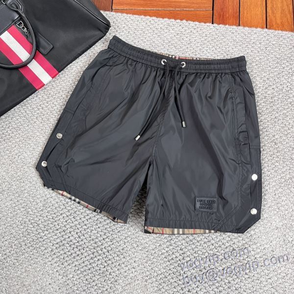 2025爆買い新作 バーバリー BURBERRYブランドスーパーコピー DKBU021 ◆モデル愛用◆ ショートパンツ ビーチパンツ 3色可選