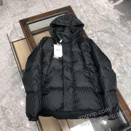 DIORブランドコピー 2025品質保証高品質 ディオール MYDIOR012 ダウンジャケット セレブ風
