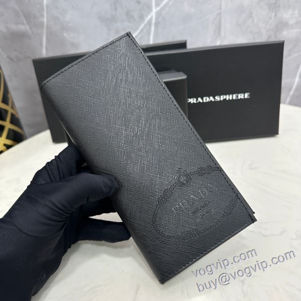 活用できるアイテム プラダ PRADAコピー NQBPR014 2025爆買い定番人気 二つ折り財布 クリップウォレット