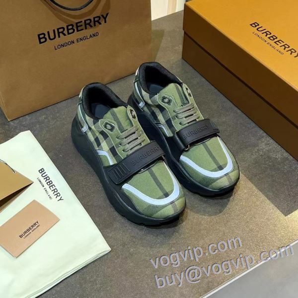 おしゃれに絶大な人気 バーバリー BURBERRYスーパーコピー 激安 NXIEBU046 2025爆買い大得価 スニーカー カジュアルシューズ