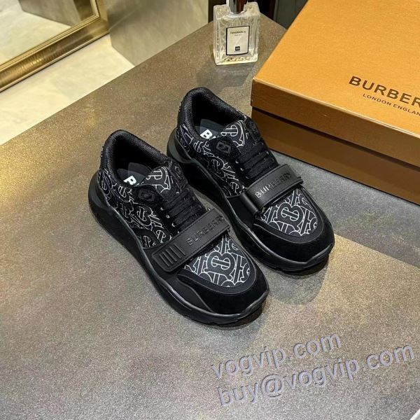 スニーカー カジュアルシューズ 2025超激得格安 バーバリー BURBERRYブランドコピー NXIEBU051 2色可選 一番人気の新作はこれ