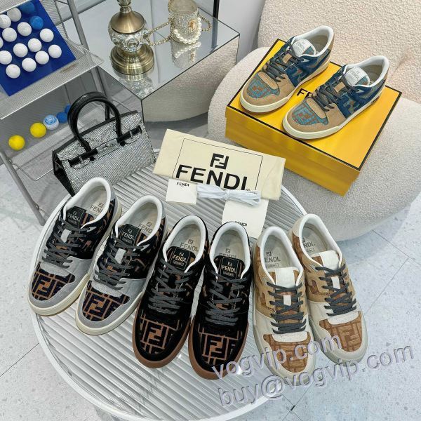 今からの季節にピッタリ！ スニーカー カジュアルシューズ 2025割引セール フェンディ FENDI NXIEFEN027 4色可選 コピー 商品 販売
