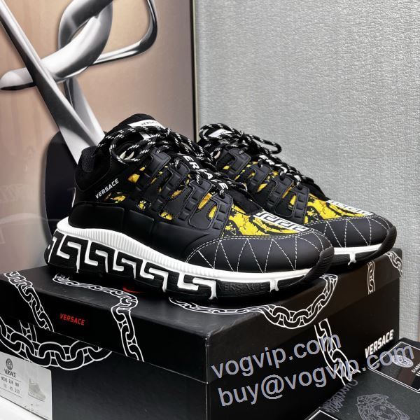 2025HOT人気セール ヴェルサーチ VERSACE NXIEVS013 スニーカー カジュアルシューズ コーデ 知的なムードを演出