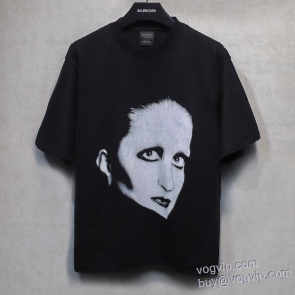 BALENCIAGA偽物ブランド 2025お得格安 バレンシアガ 半袖Tシャツ 主役になる存在感