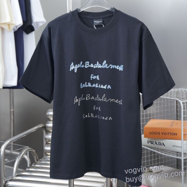 2025超激得安い バレンシアガ BALENCIAGA 今からの季節にピッタリ！ 半袖Tシャツ 2色可選 スーパーコピー信用できるサイト