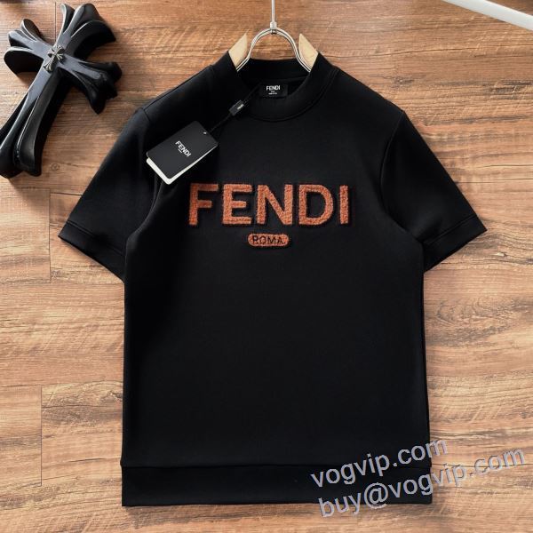 2025割引セール フェンディ FENDI 利便性に優れ 半袖Tシャツ 2色可選 ブランドコピー激安販売屋