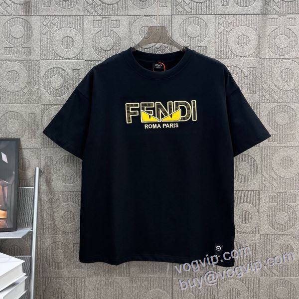ブランドコピー代引き専門店 2025新商品！ 半袖Tシャツ 2色可選 フェンディ FENDI 値下げ！
