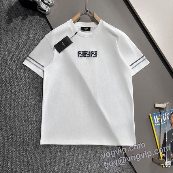 2025最新入荷 半袖Tシャツ 最大級ブランドコピー通販優良店 フェンディ FENDI 2色可選 人気が爆発