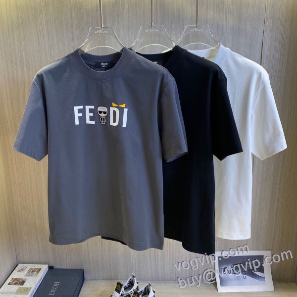 フェンディ FENDI コピー 2025春夏季超人気 半袖Tシャツ 3色可選 高級感演出