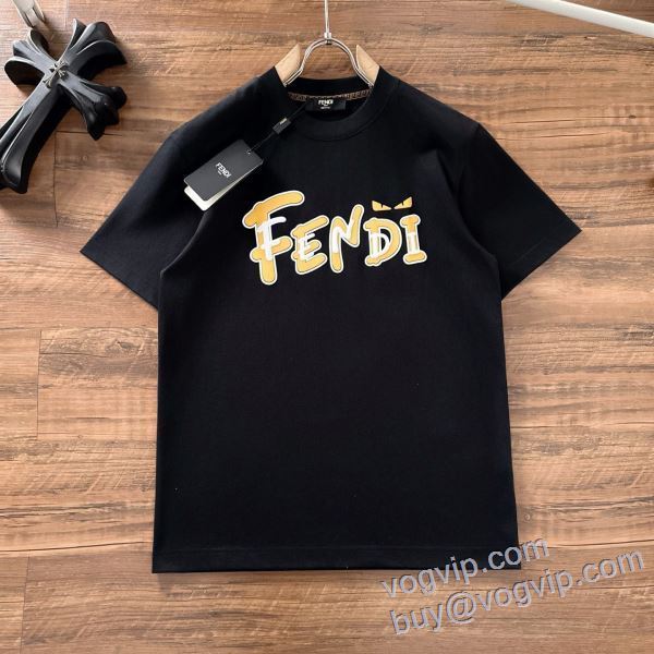 フェンディ FENDI 2025超人気新品 半袖Tシャツ ブランドコピー激安販売屋 2色可選 大人の個性を