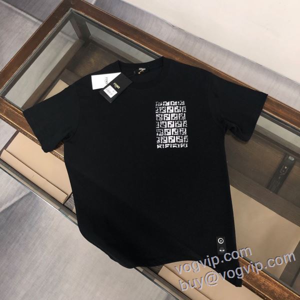 2025格安通販 半袖Tシャツ 2色可選 フェンディ コピーブランド 高評価の人気品