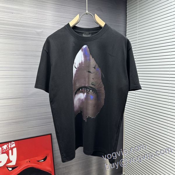 セール中 ジバンシィ GIVENCHY 半袖Tシャツ 業界高品質スーパーコピー 2025超激得格安