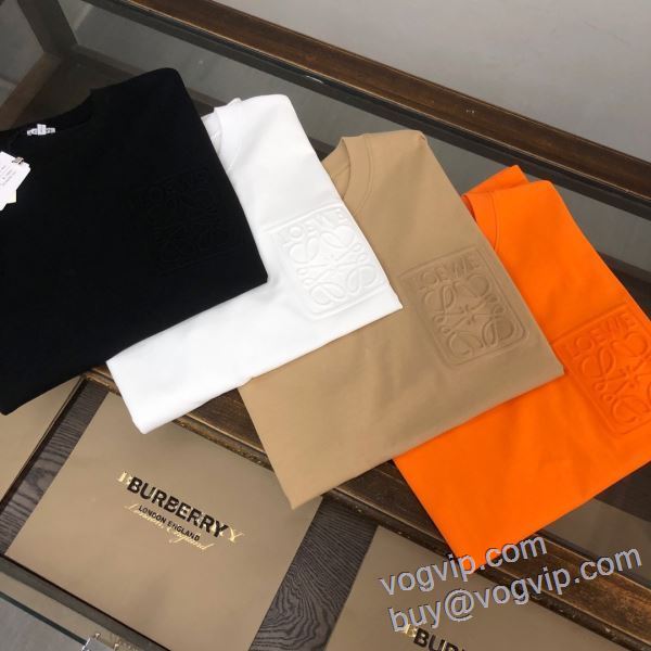 著名人の着用 ロエベ LOEWE ブランド 偽物 通販 半袖Tシャツ 4色可選 2025人気新作