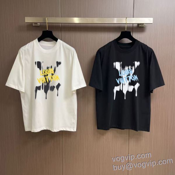 VOGブランドスーパーコピー 2025高級品 通販 半袖Tシャツ 2色可選 ルイ ヴィトン LOUIS VUITTON 活用できるアイテム